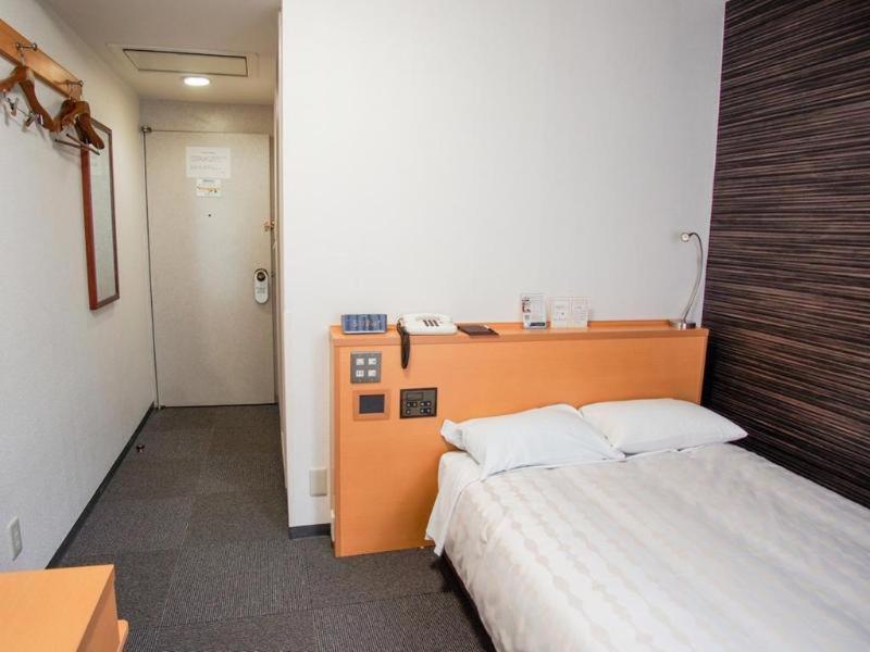 Hotel Shin Osaka Habitación foto